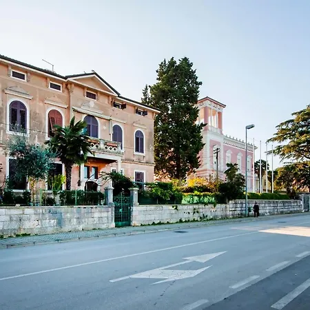 Castrum Rubini Apartment